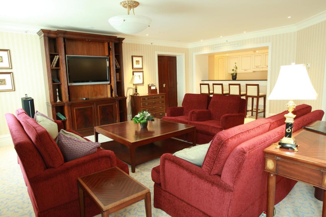 Intercontinental - Kyiv By Ihg Hotell Exteriör bild