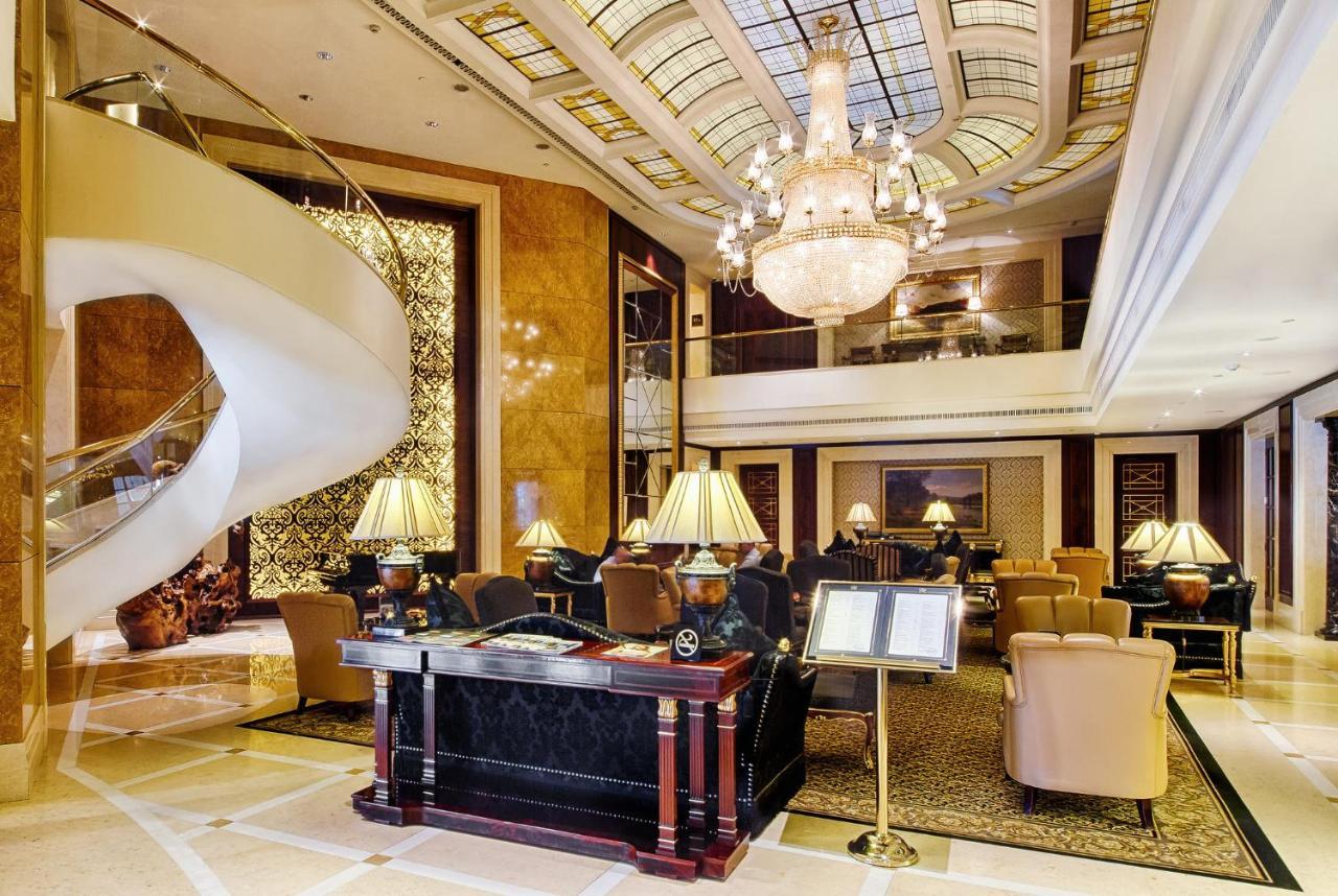 Intercontinental - Kyiv By Ihg Hotell Exteriör bild