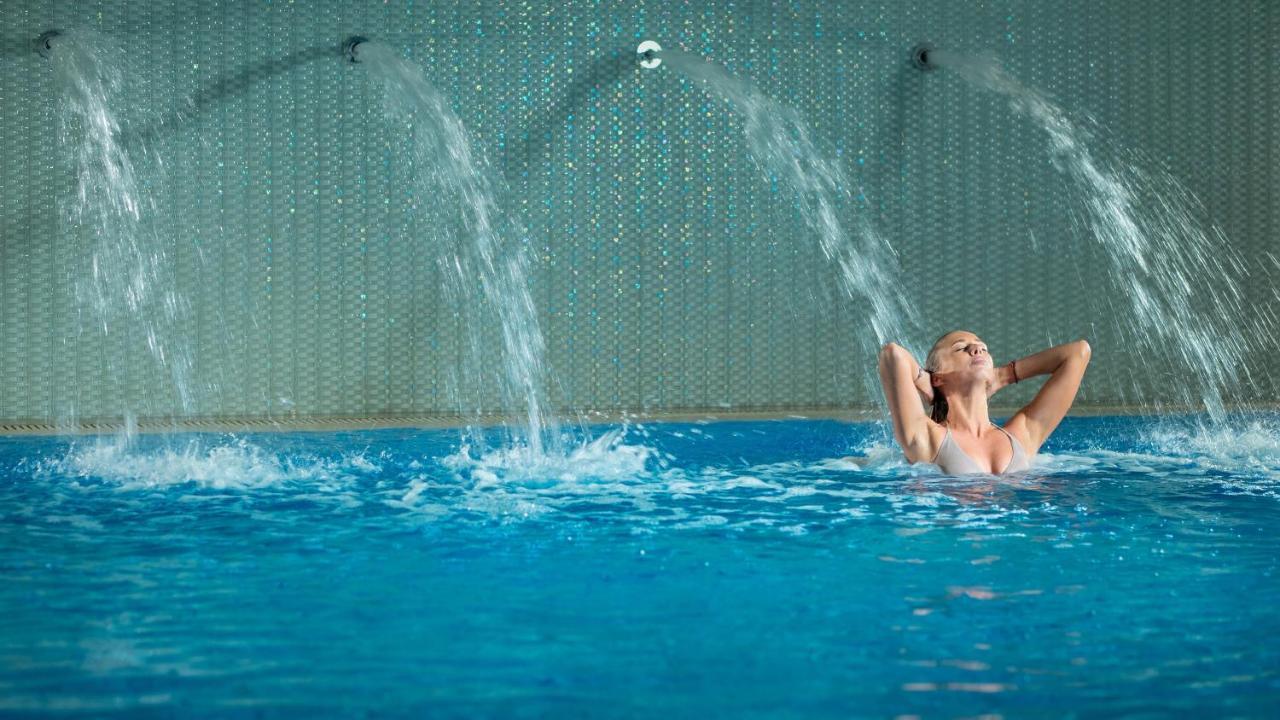 Intercontinental - Kyiv By Ihg Hotell Exteriör bild