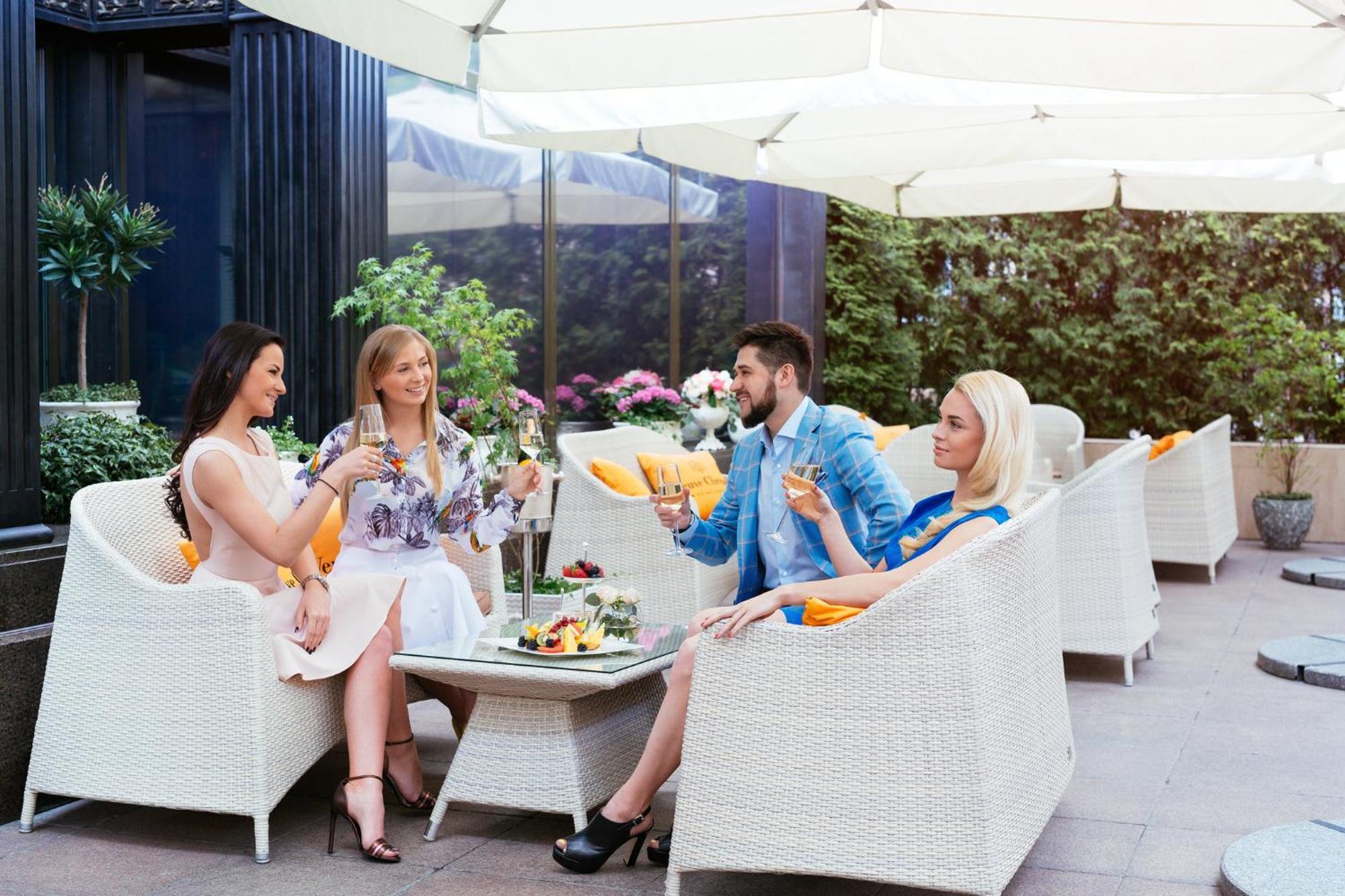 Intercontinental - Kyiv By Ihg Hotell Exteriör bild
