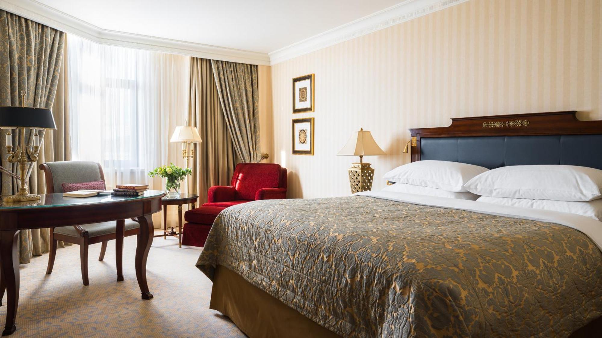 Intercontinental - Kyiv By Ihg Hotell Exteriör bild